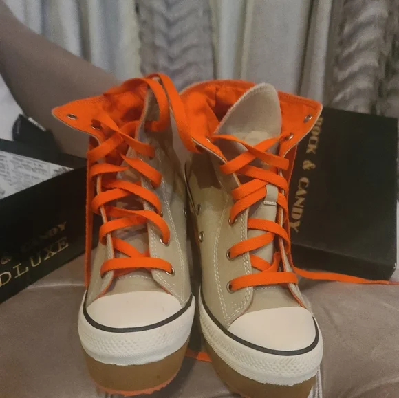 Rock & Candy gold deluxe platform sneakers size 8.5 - Picture 4 of 9